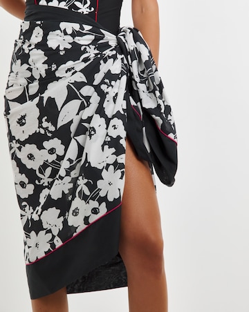 Joe Browns Mono Print Sarong