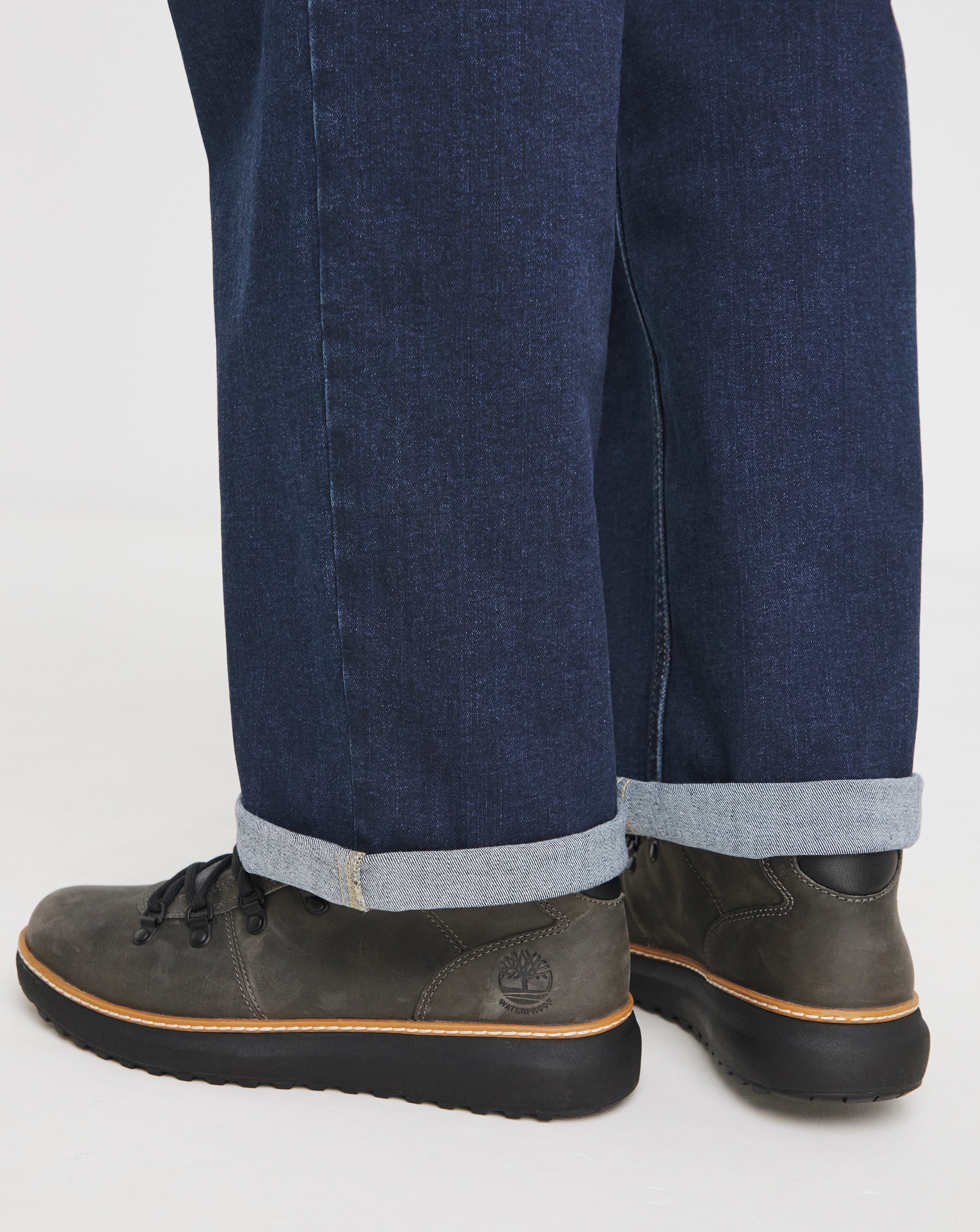 1901 hudson chukka boot