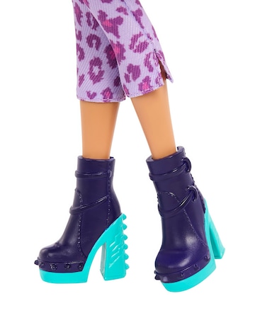 Monster High Clawdeen Fashion Doll