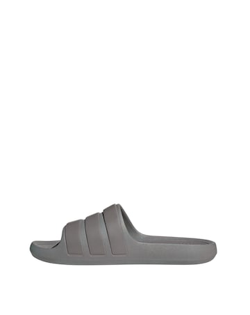 adidas Adilette Flow Slides