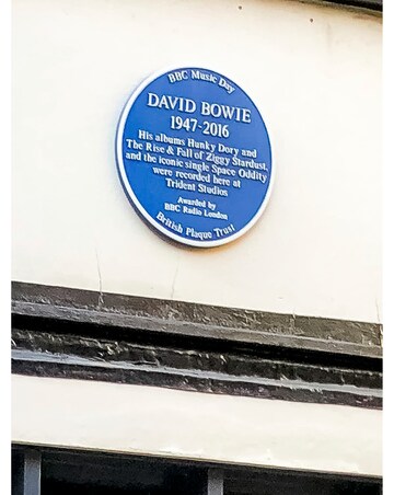 Music & Screen Tours - Experience Voucher