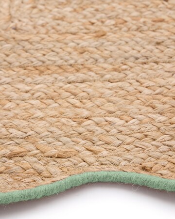 Jute Escallop Rug