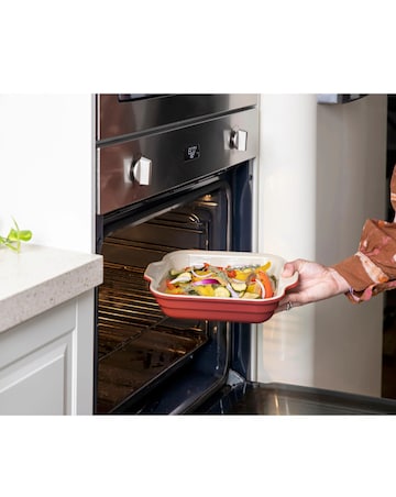 Pyrex Creations Red Ceramic Ovenware Set