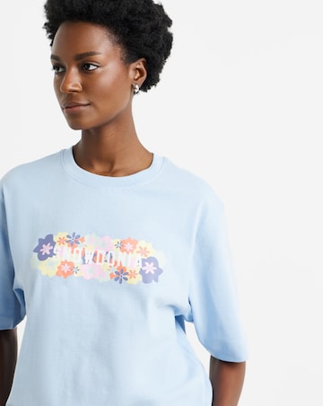 Snowdonia Floral Branded T-Shirt