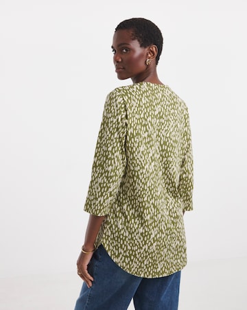 Longline Curved Hem 3/4 Sleeve Top