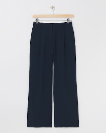 Pleated Wide Leg Trousers
