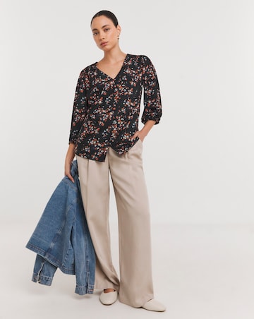 Floral Print Shirred Shoulder Three Quarter Sleeve Top