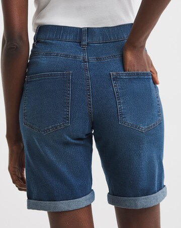 2 Pack 24/7 Knee Shorts