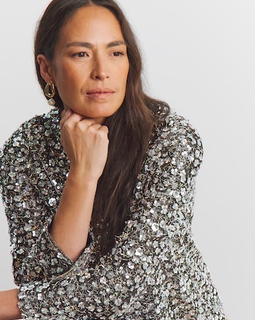 Joanna Hope Long Sleeve Beaded Top