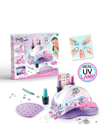 Style 4 Ever UV Gel Nail Art Studio