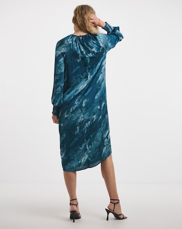 Satin Raglan Sleeve Midaxi Dress