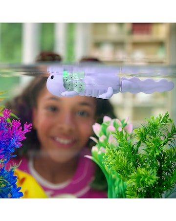 Fingerlings Interactive Baby Axolotl