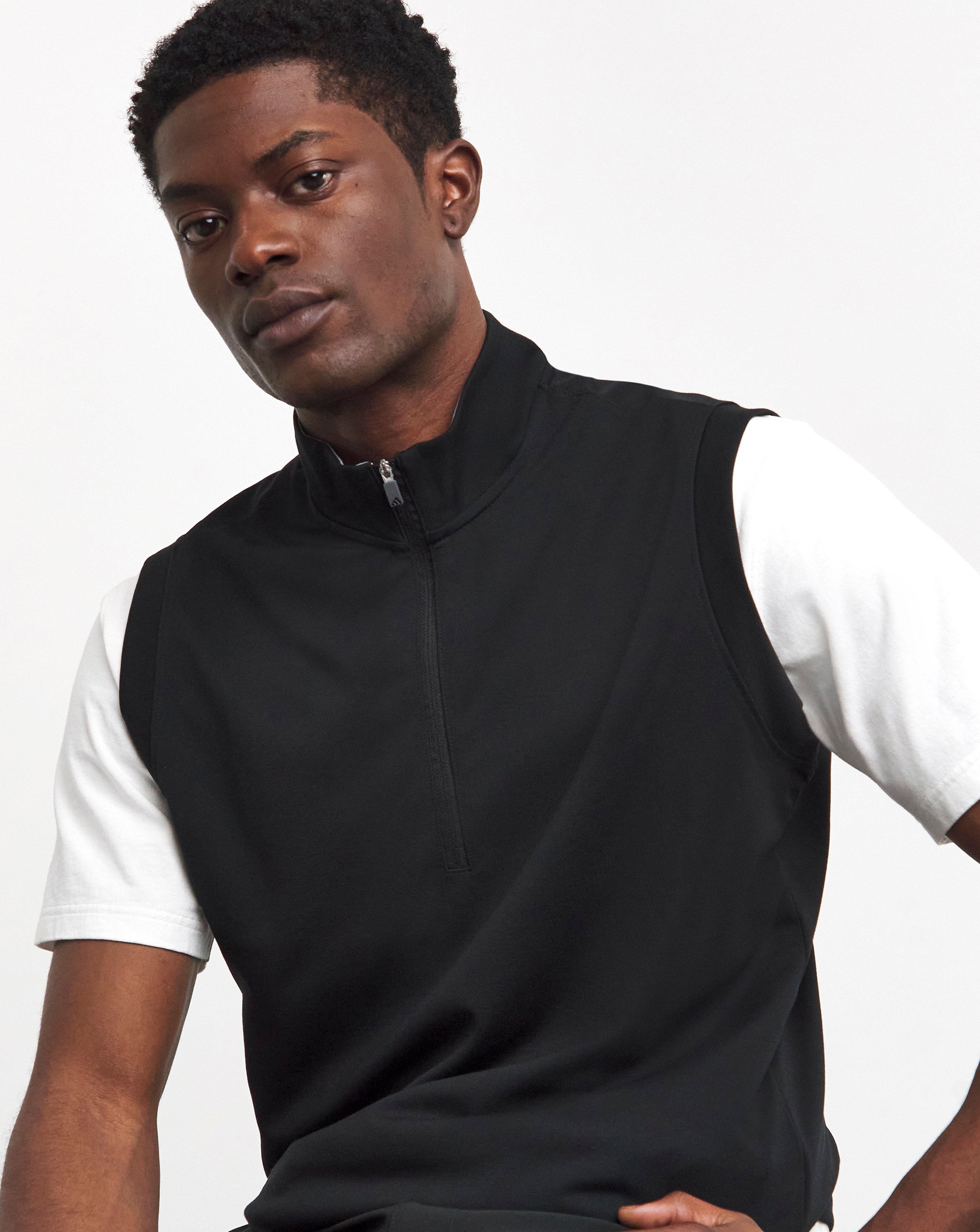 adidas Golf 1/4 Zip Vest | JD Williams