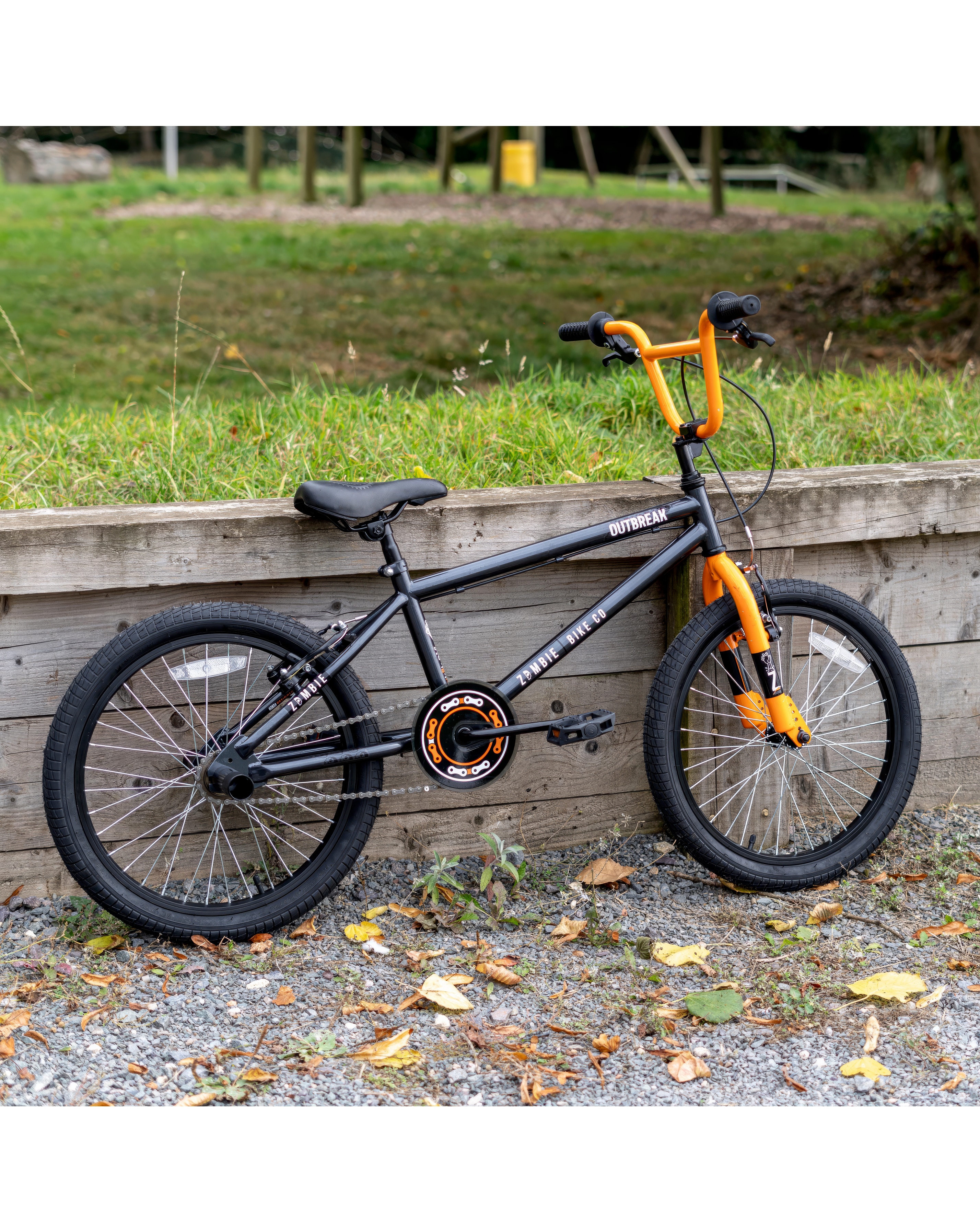 Zombie Outbreak BMX Bike - 20 inch wheel | JD Williams