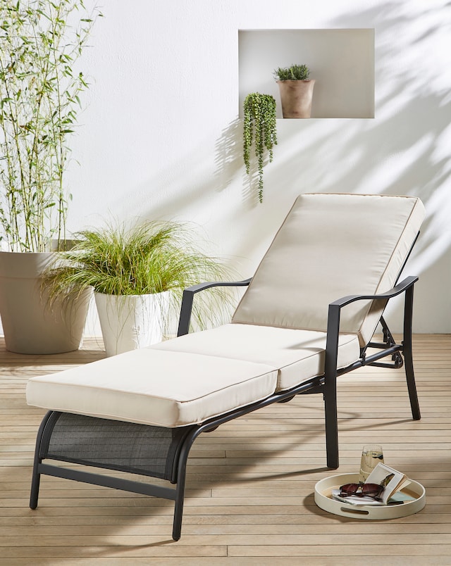 Como Sun Lounger