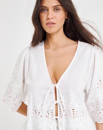 Simply Be Cotton Beach Broderie Shirt And Short Co-Ord Set