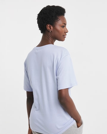 PUMA Essentials No.1 Logo Relaxed T-Shirt