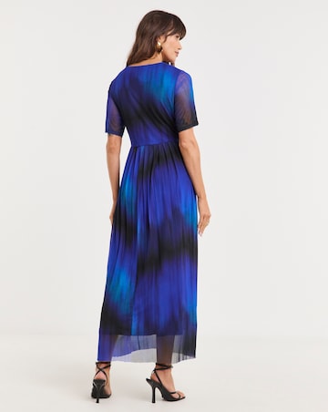 Short Sleeve Pleated Mesh Dress