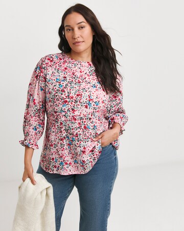 Three Quarter Sleeve Empire Seam Tea Top