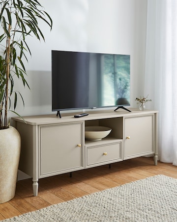 Darcy Bobbin Trim TV Unit