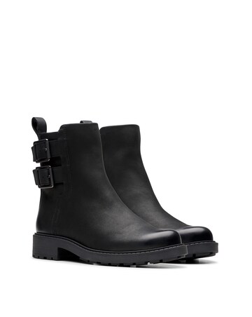 Clarks Orinoco2 Bay Buckle Chunky Leather Boot Standard Fit