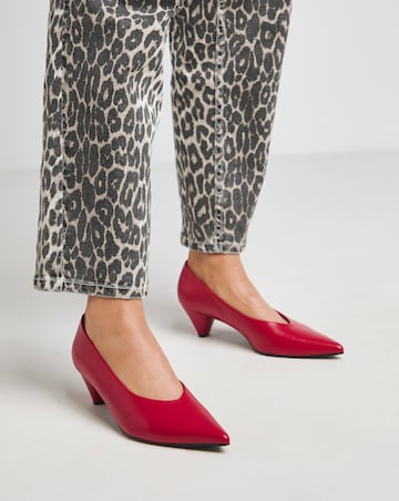 Tanya Low Kitten Heel V Cut Court Shoes - Wide Fit (E)