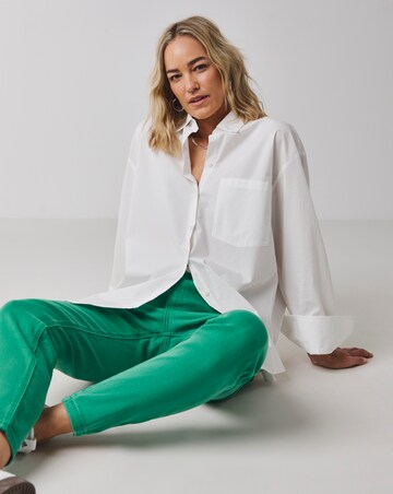 Demi High Waisted Mom Jeans