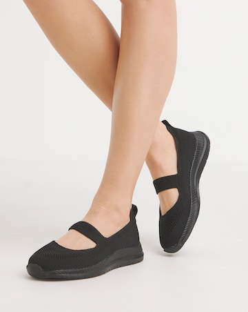 Cushion Walk Fly Knit Elasticated Bar Trainers EEE Fit