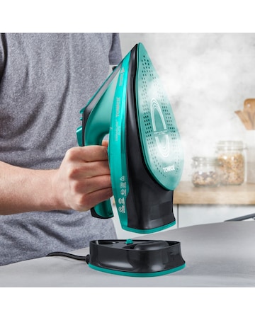 Tower T22008TL CeraGlide Elite Cordless Steam Iron
