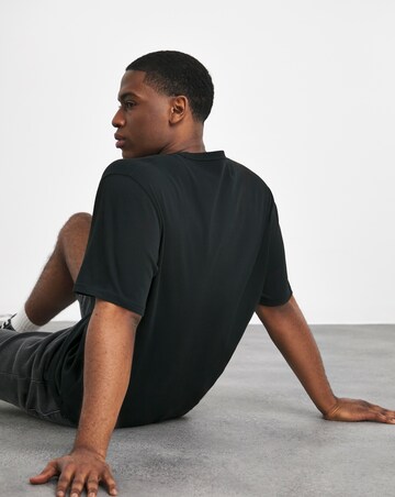 Relaxed Fit Heavyweight T-Shirt