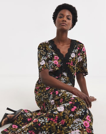 Lace Trim Tea Dress