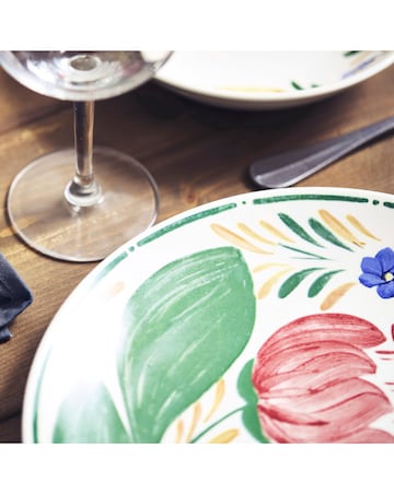 Wade Capri 12 Piece Dinner Set