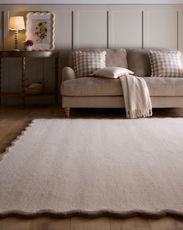 Scalloped Elsie Hand-Tufted Woollen Rug