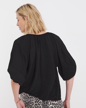 V Neck Bubble Hem Top