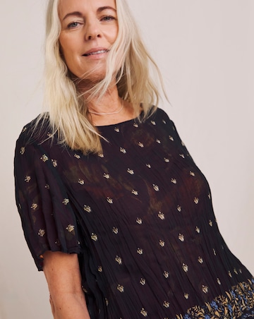 Julipa Reversible Crinkle Top