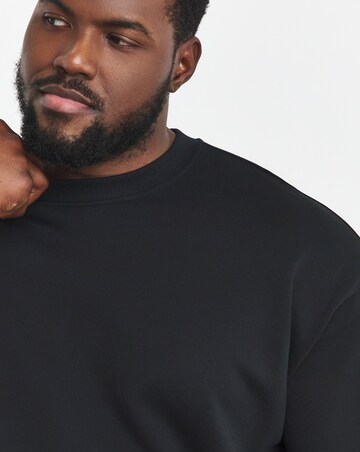 Relaxed Fit Crew Neck Sweatshirt