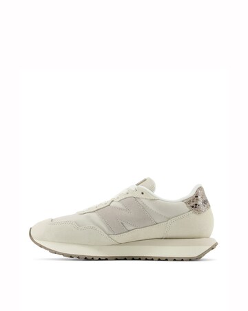 New Balance 237 Trainers