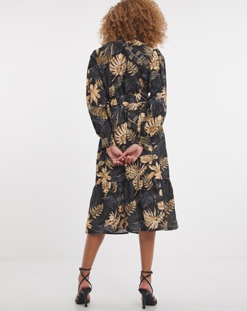 Raishma Zeta Crepe Shirt Dress