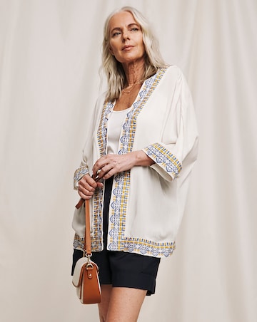 Julipa Embroidered Kimono