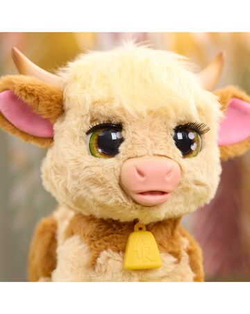 FurReal Maggie the Feed & Follow Cow