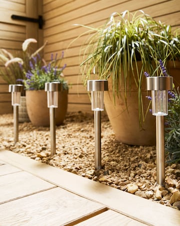 Solar Stake Lights Set of 6