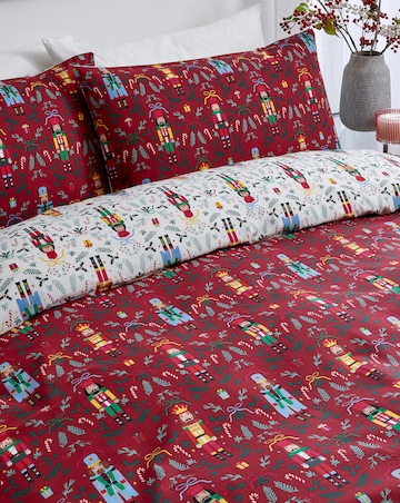 Nutcracker Duvet Cover Set