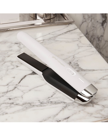 GHD Unplugged Cordless Hair Straightener in White