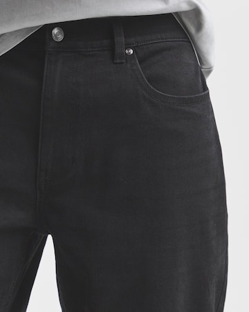 Union Loose Fit Stretch Jean