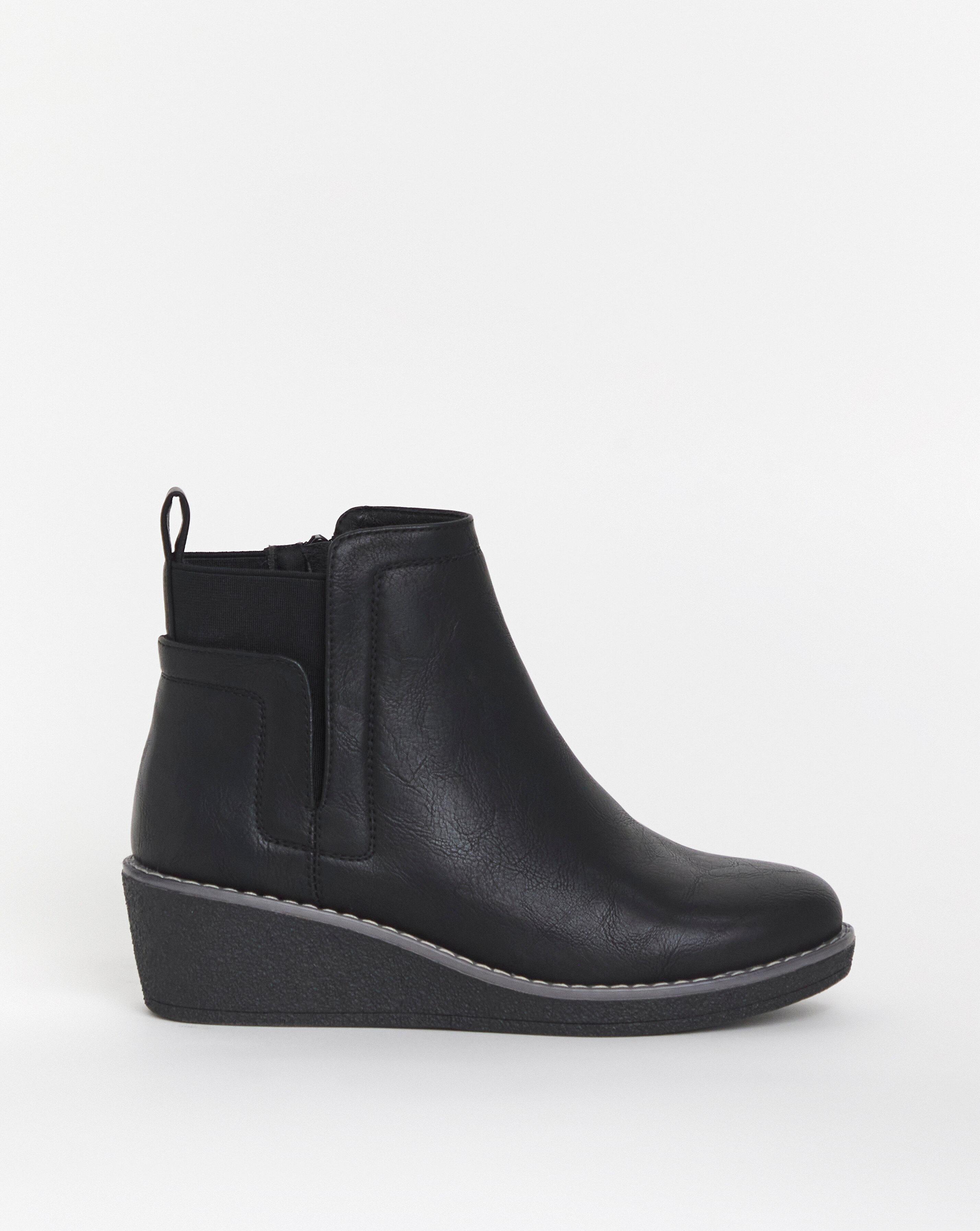 Cushion Walk Wedged Crepe Sole Ankle Boot EEE Fit