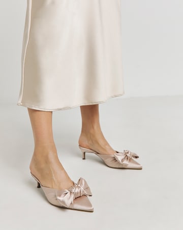 Tia Pointed Bow Kitten Heel Mules - Wide Fit (E)