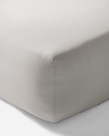 Non Iron Plain Dye Extra Deep 38cm Fitted Sheet