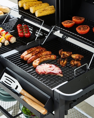Dual Fuel BBQ with Smoker