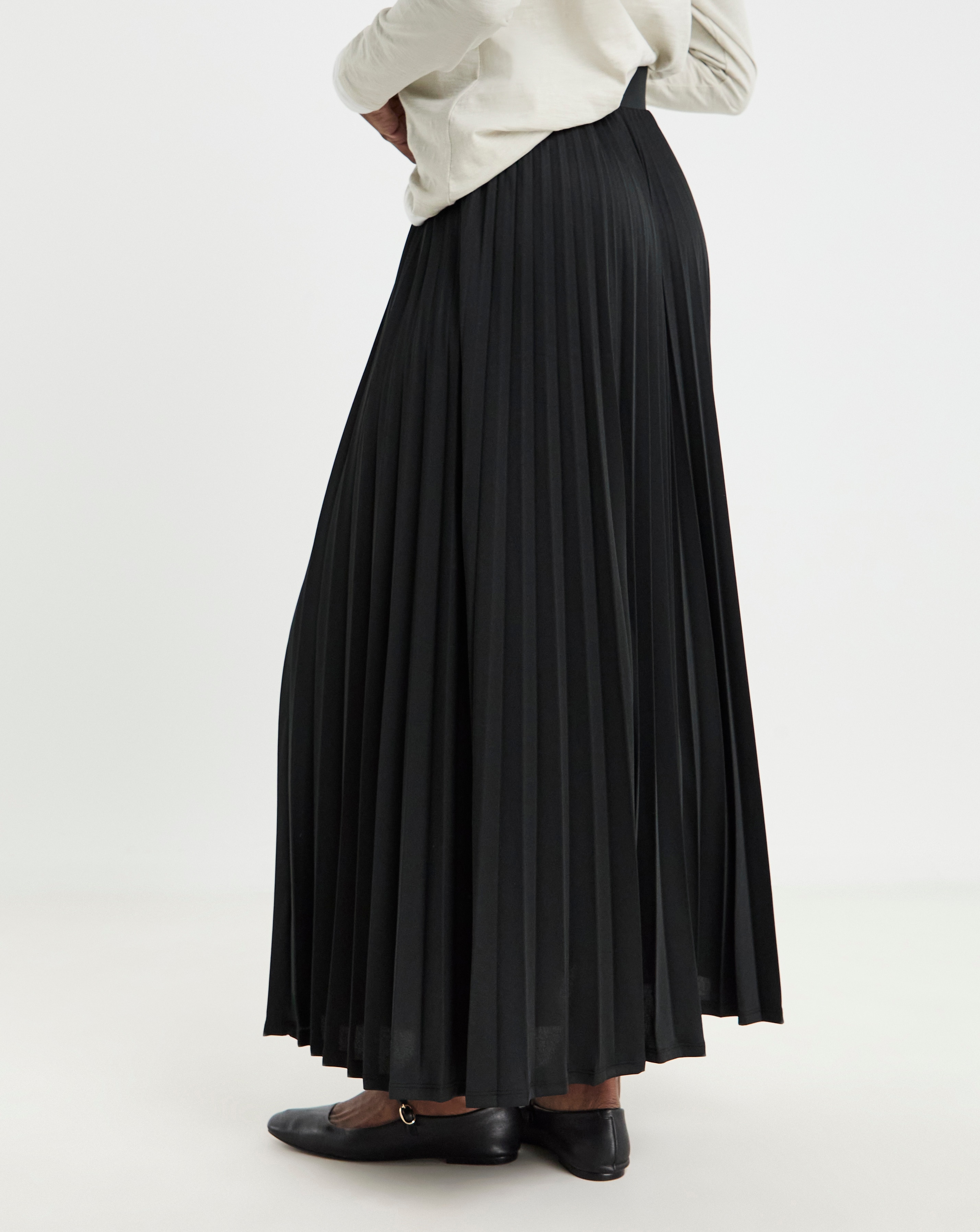 Black Pleated Pull On Jersey Maxi Skirt | JD Williams