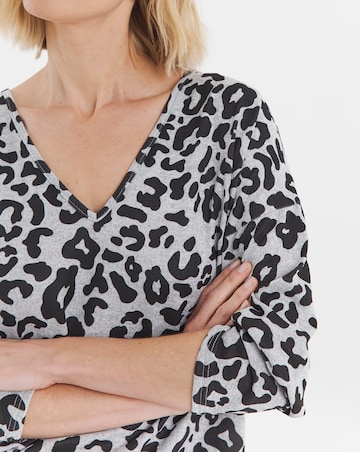 Soft Touch V-Neck Longline Top